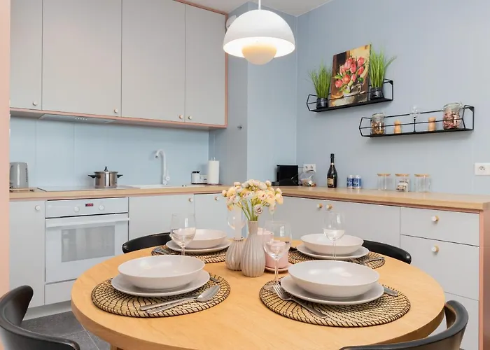 Zajezdnia Wrzeszcz Gdansk By Renters Prestige
